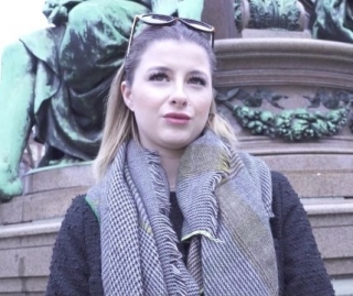 Befűzött egy német puncit az utcán